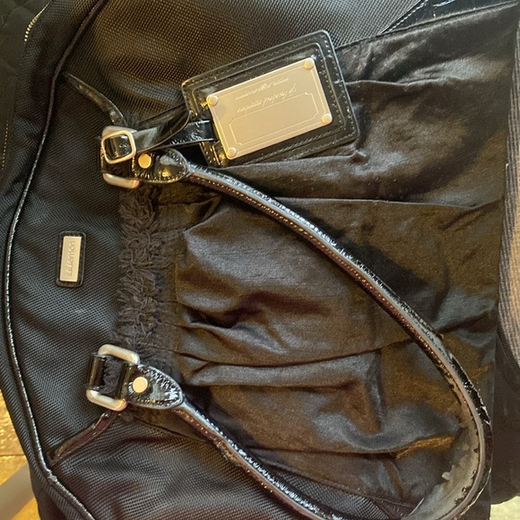 Lululemon 🌸  Duffel Bag / gym bag / Laptop bag / vacation carry-on, etc … - Picture 8 of 14